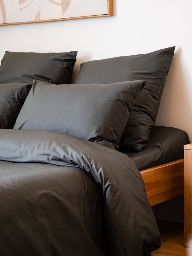 Dejorine - Taie de traversin en Percale de Coton - Teinte Coeur d'ébène - Couleur Gris Anthracite