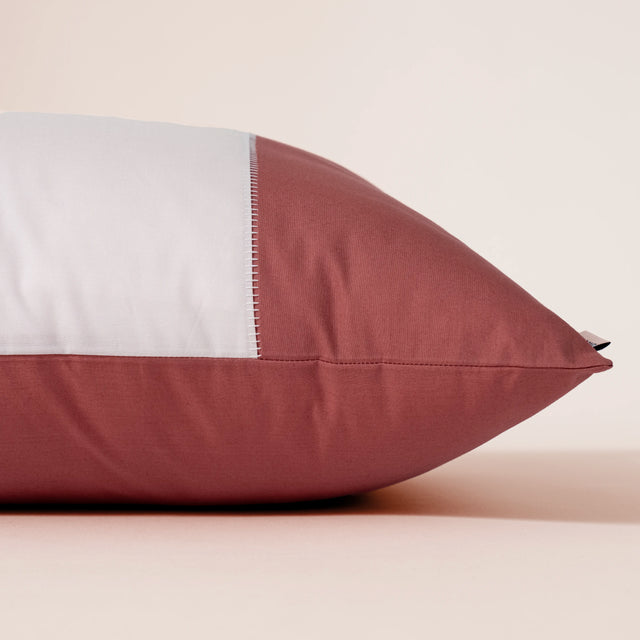 Dejorine - Housse de coussin en Percale de Coton - Couleur Rose poudré et Vieux rose, finition en point flatlock