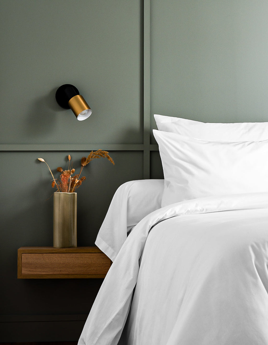 Parure de lit avec taies d'oreiller, drap housse et housse de couette en percale de coton blanc - Made in France - Dejorine