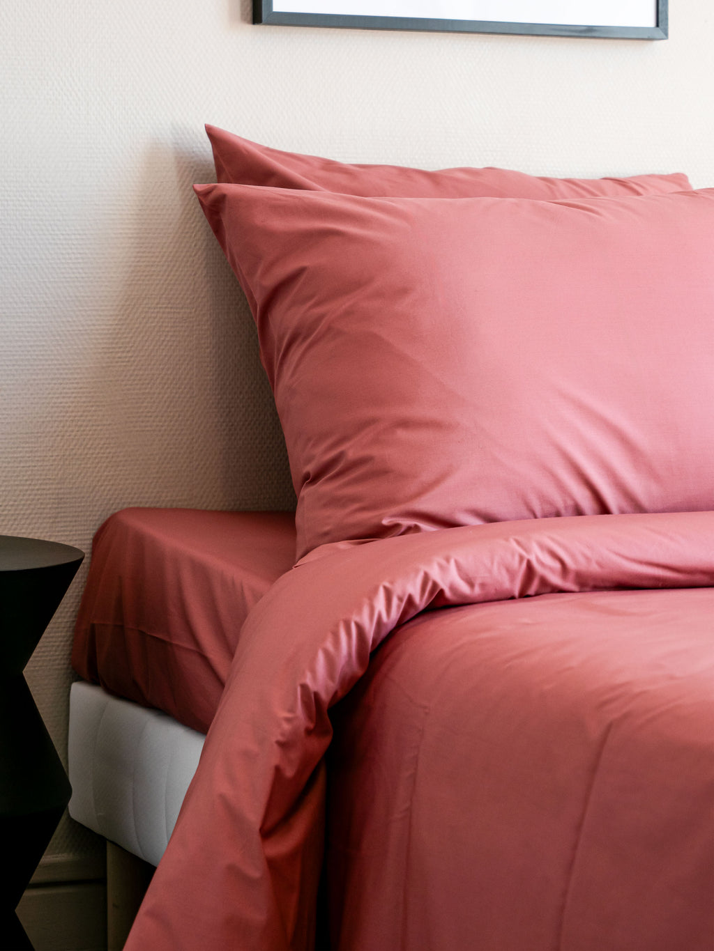 Dejorine - Taie d'oreiller en Percale de Coton - Teinte Grenat d'antan - Couleur Rose Rouge Foncé