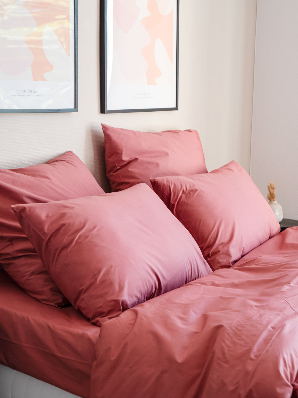 Dejorine - Taie d'oreiller en Percale de Coton - Teinte Grenat d'antan - Couleur Rose Rouge Foncé