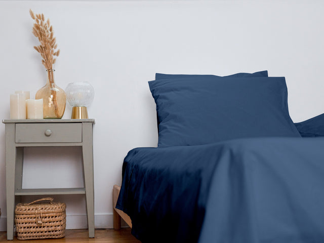 Dejorine - Drap plat en Percale de Coton - Teinte Ombre de saphir - Couleur Bleu Foncé Denim