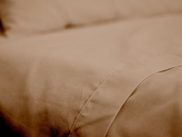 Dejorine - Drap plat en Percale de Coton - Teinte Terre d'Orient - Couleur Marron Beige Foncé