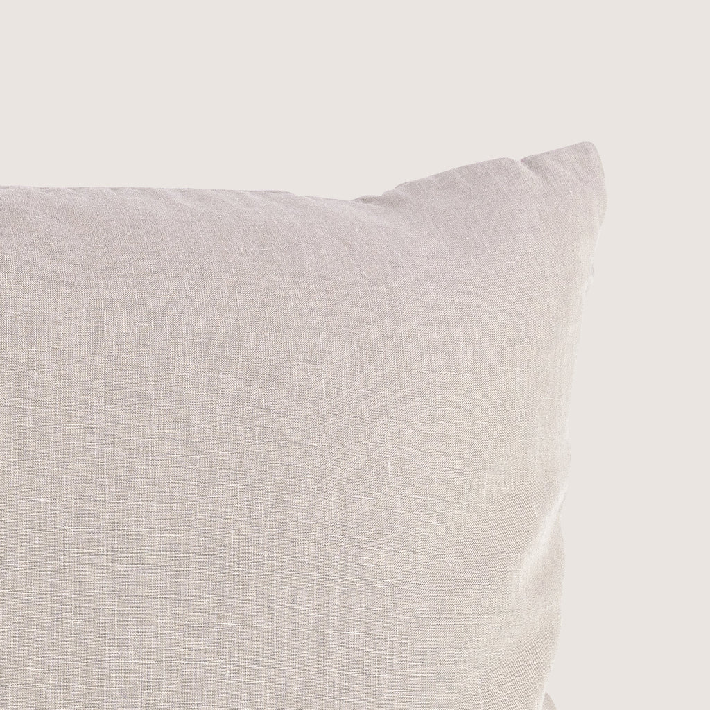 Dejorine - Housse de coussin en Lin lavé - Teinte Naturel - Couleur Beige clair