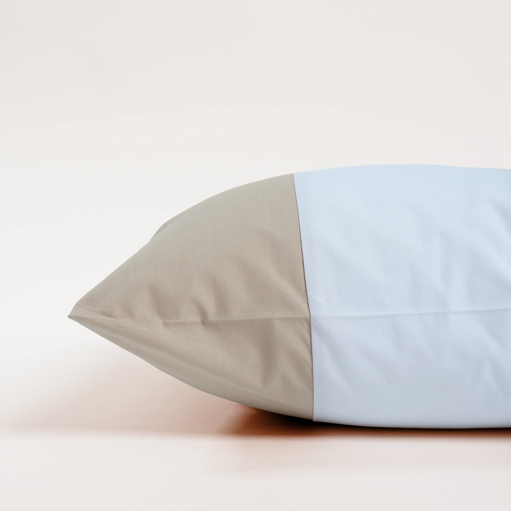 Dejorine - Housse de coussin en Percale de Coton - Couleur Beige et Blanc