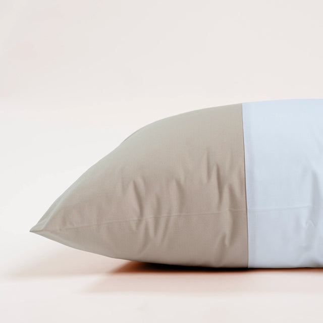 Dejorine - Housse de coussin en Percale de Coton - Couleur Beige et Blanc