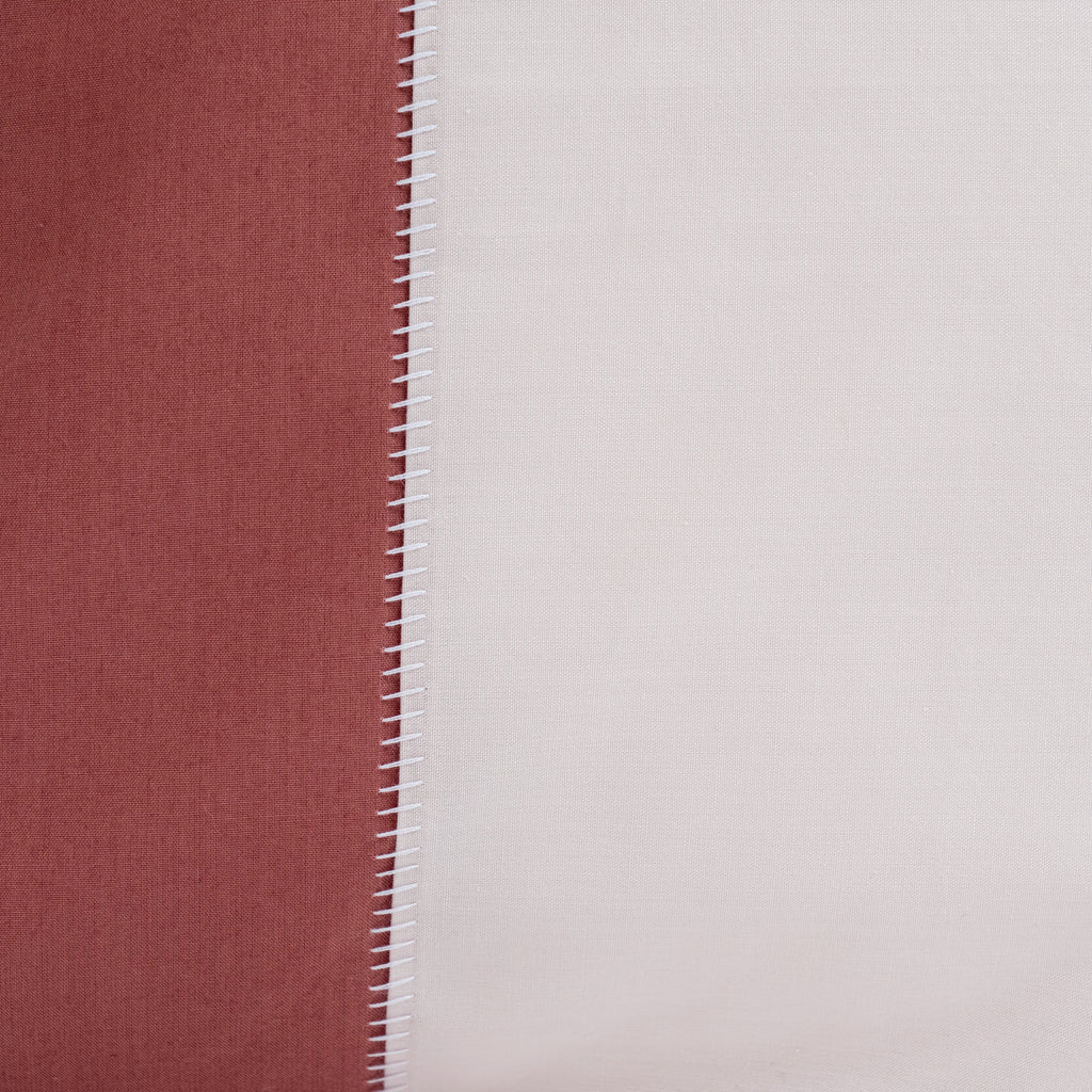 Dejorine - Housse de coussin en Percale de Coton - Couleur Rose poudré et Vieux rose, finition en point flatlock