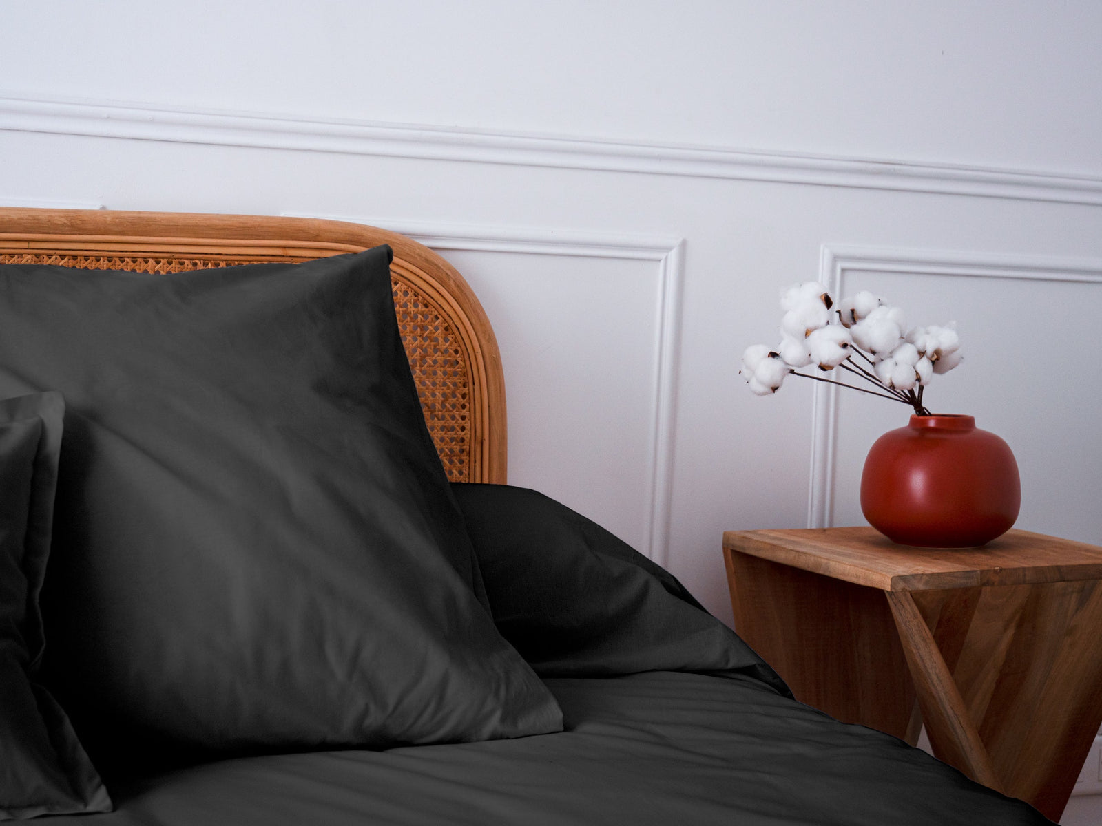 Dejorine - Taie d'oreiller en Percale de Coton - Teinte Coeur d'ébène - Couleur Gris Anthracite